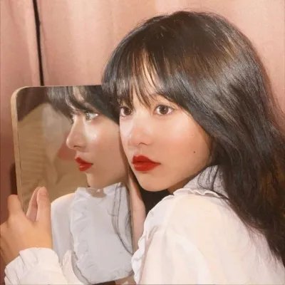 好女三头瞒